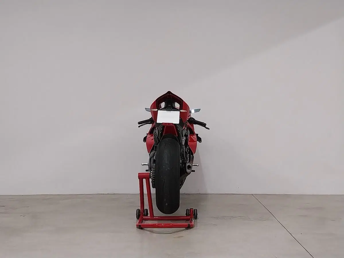 Ducati Panigale V4 1100 (2020) (5)