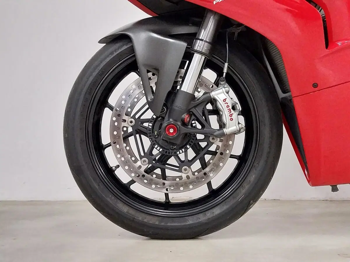 Ducati Panigale V4 1100 (2020) (18)