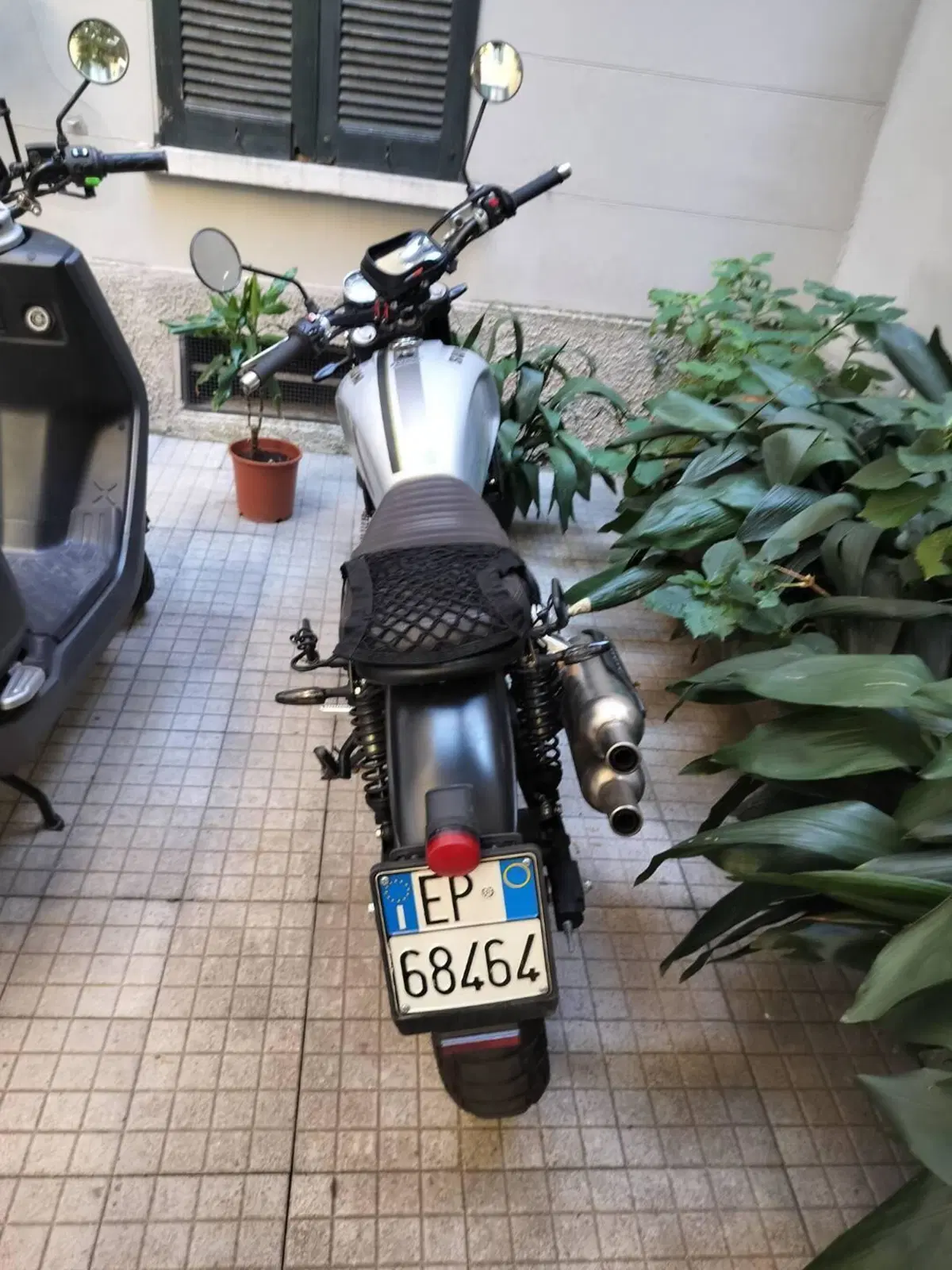 Swm Outlaw 125 (2019 - 20) (3)