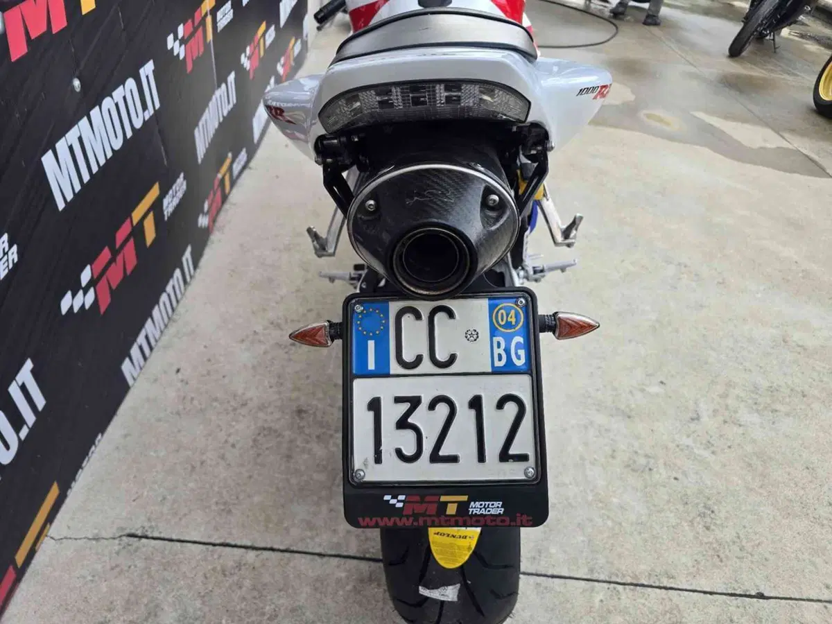 Honda CBR 1000 RR Fireblade (2004 - 05) (22)