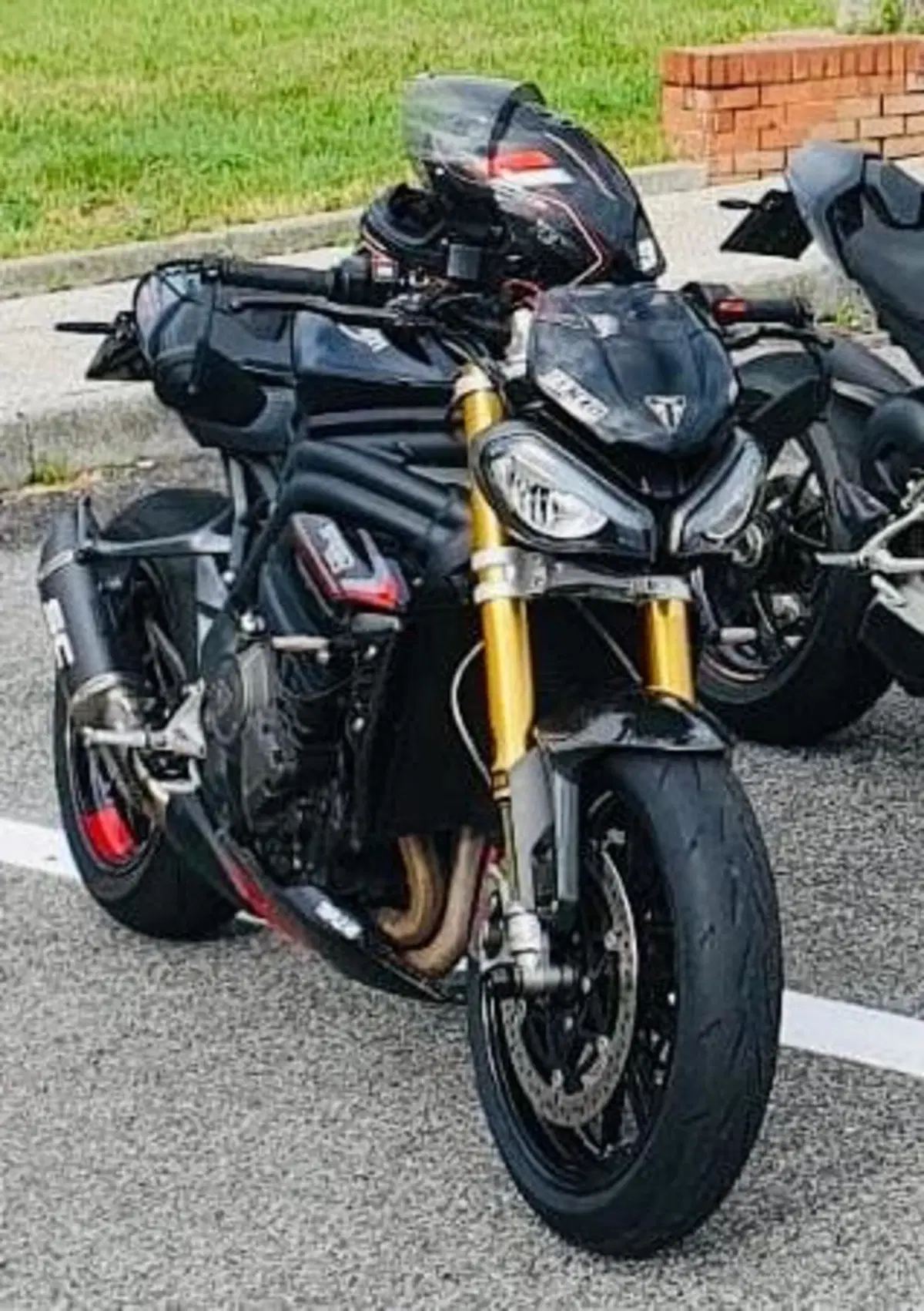 Triumph Speed Triple 1200 RS (2021 - 24) (2)
