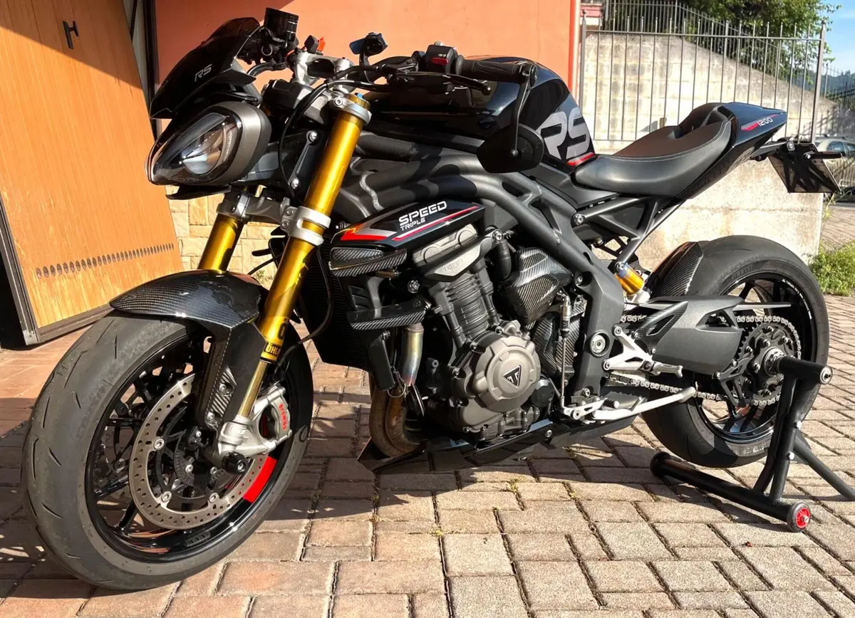 Triumph Speed Triple 1200 RS (2021 - 24) (3)
