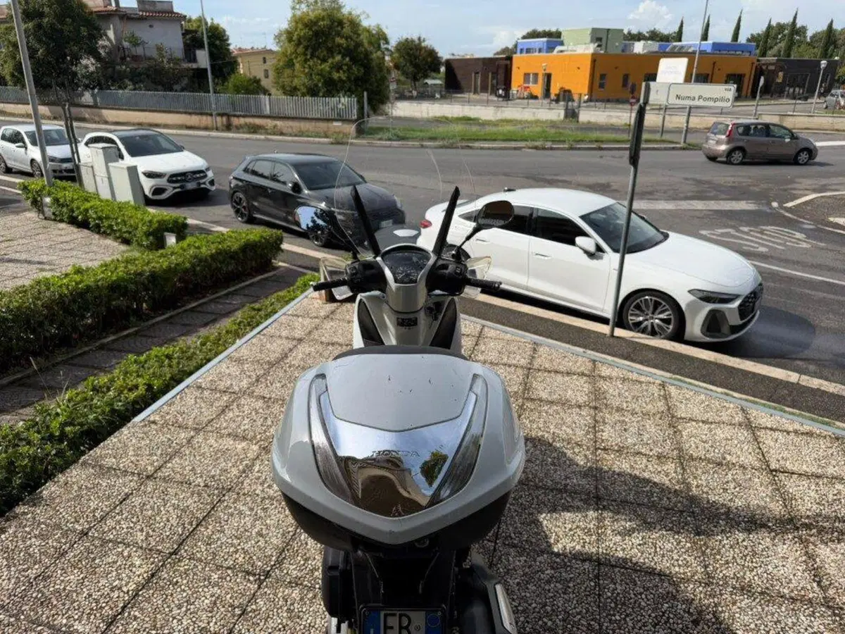 Honda SH 125 i ABS (2013 - 17) (5)