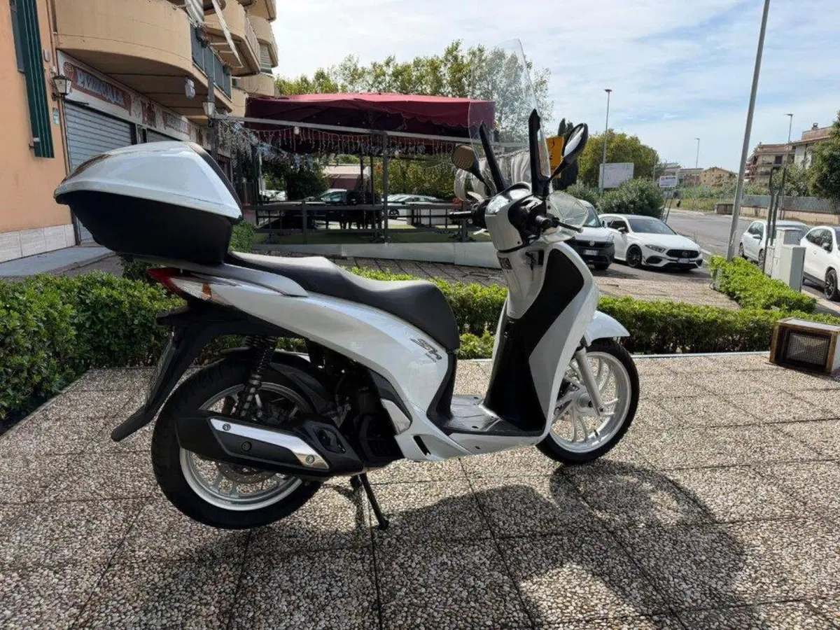Honda SH 125 i ABS (2013 - 17) (7)