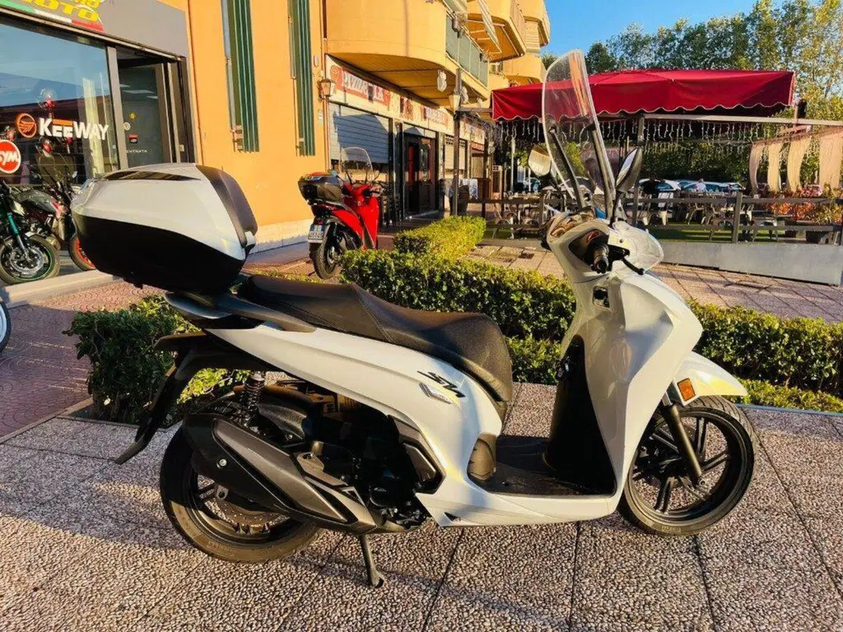 Honda SH 350i Sport (2025 - 26)