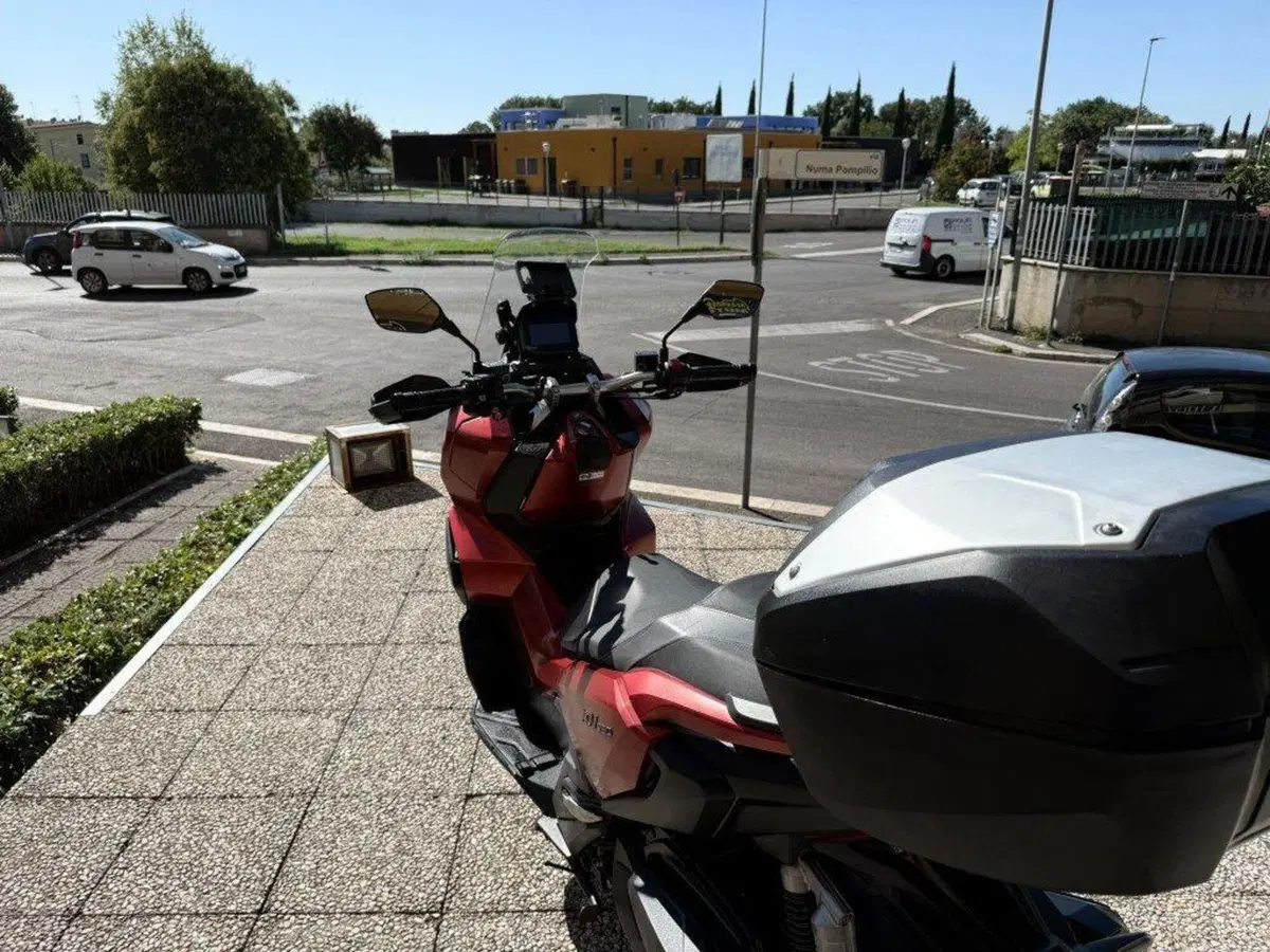 Honda ADV 350 (2022 - 24) (6)