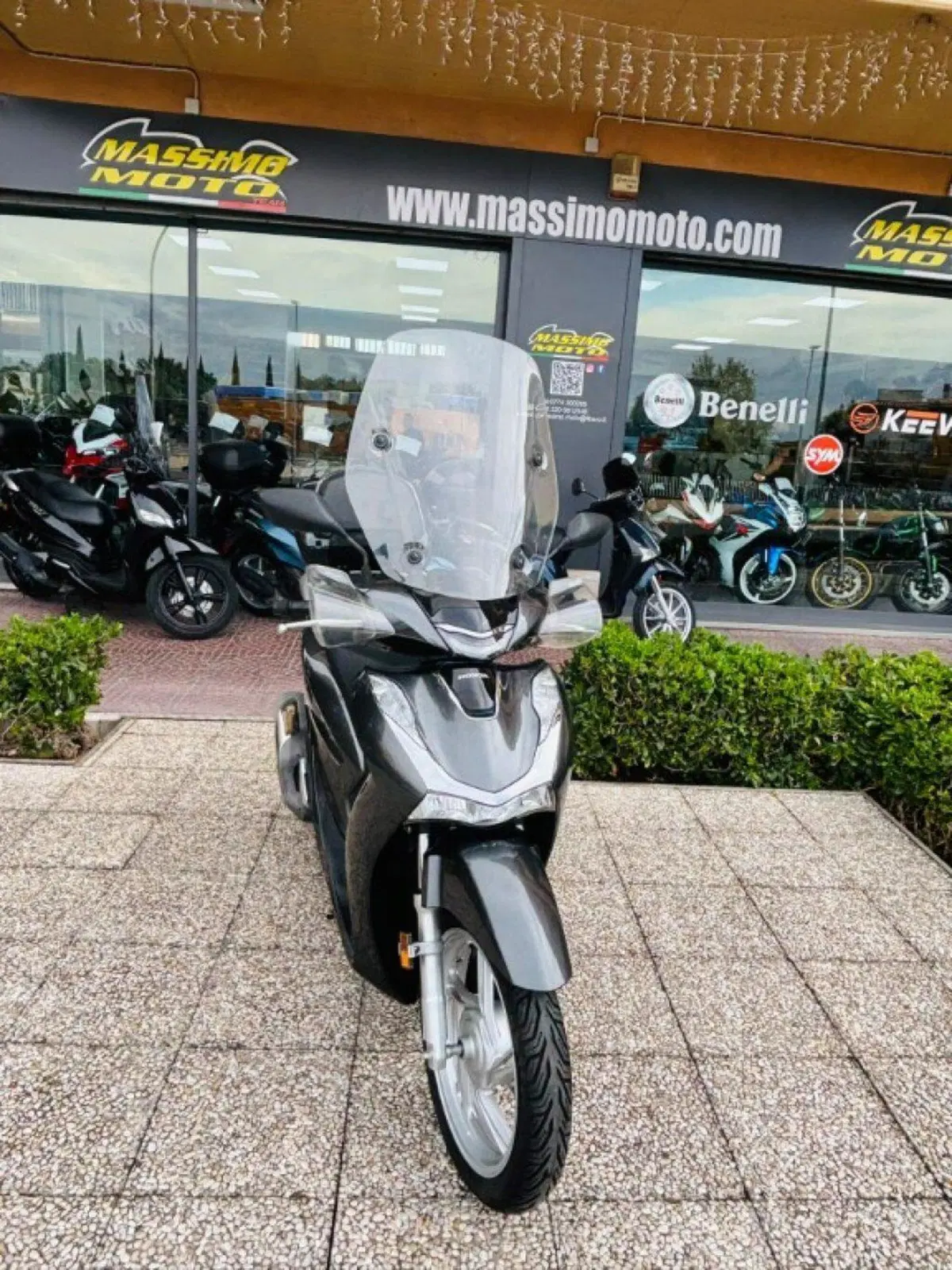 Honda SH 150i (2020 - 23) (2)