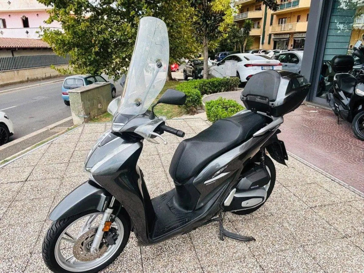 Honda SH 150i (2020 - 23) (6)