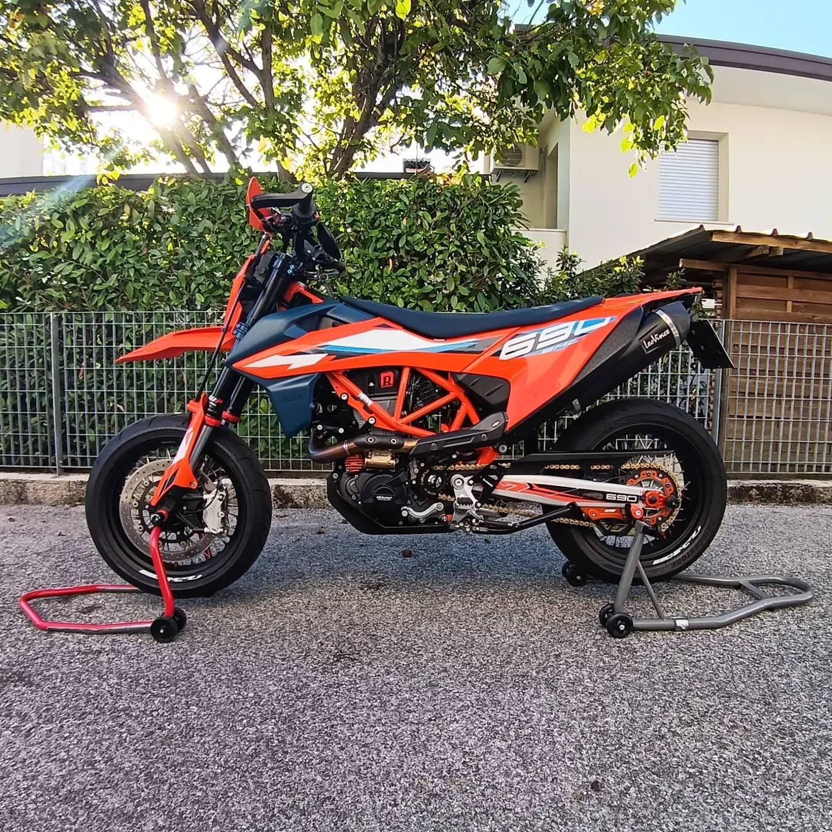 KTM 690 SMC R (2023 - 25)