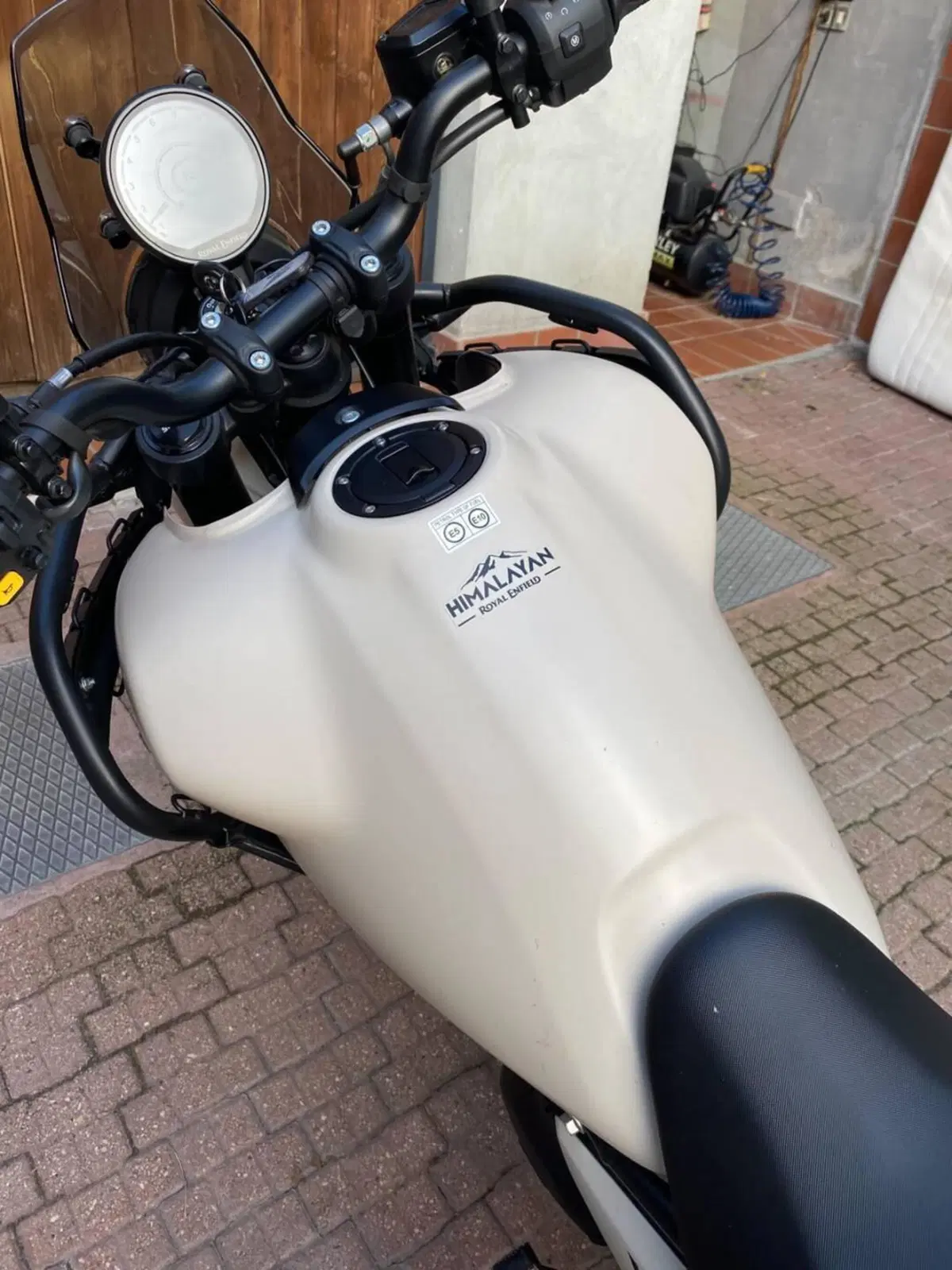 Royal Enfield Himalayan 450 (2024 - 26) (4)