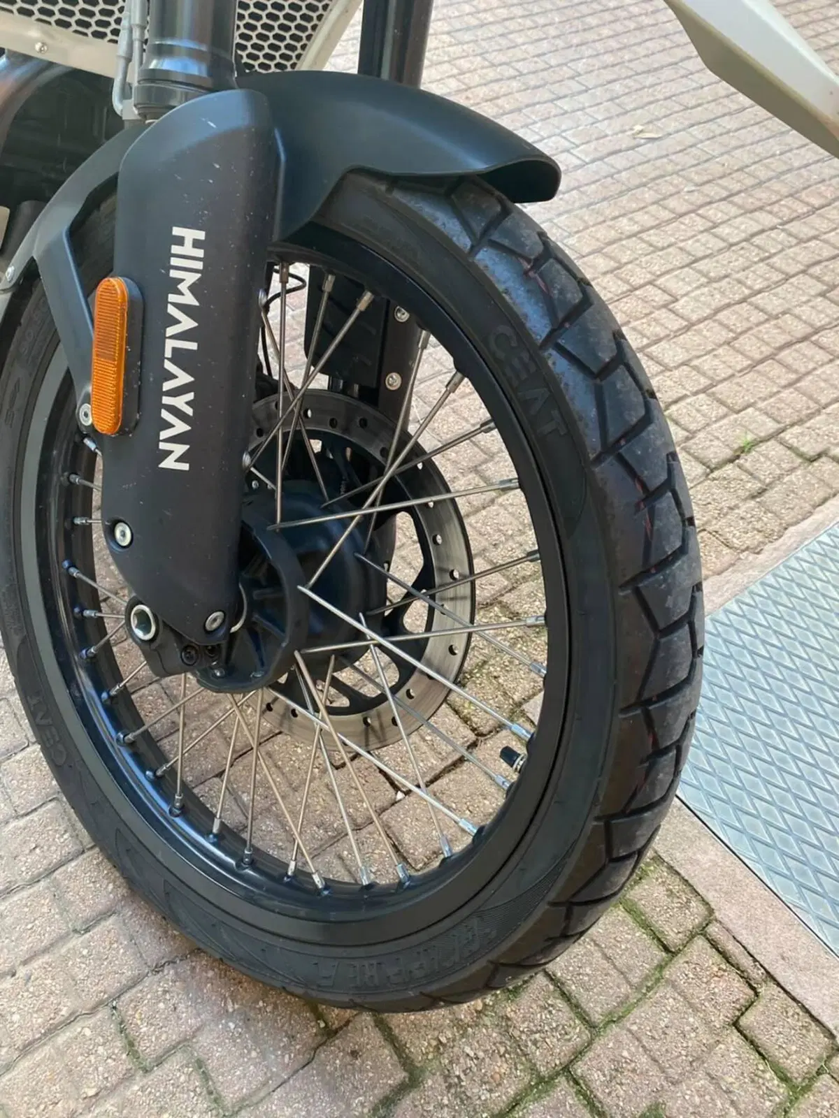 Royal Enfield Himalayan 450 (2024 - 26) (5)