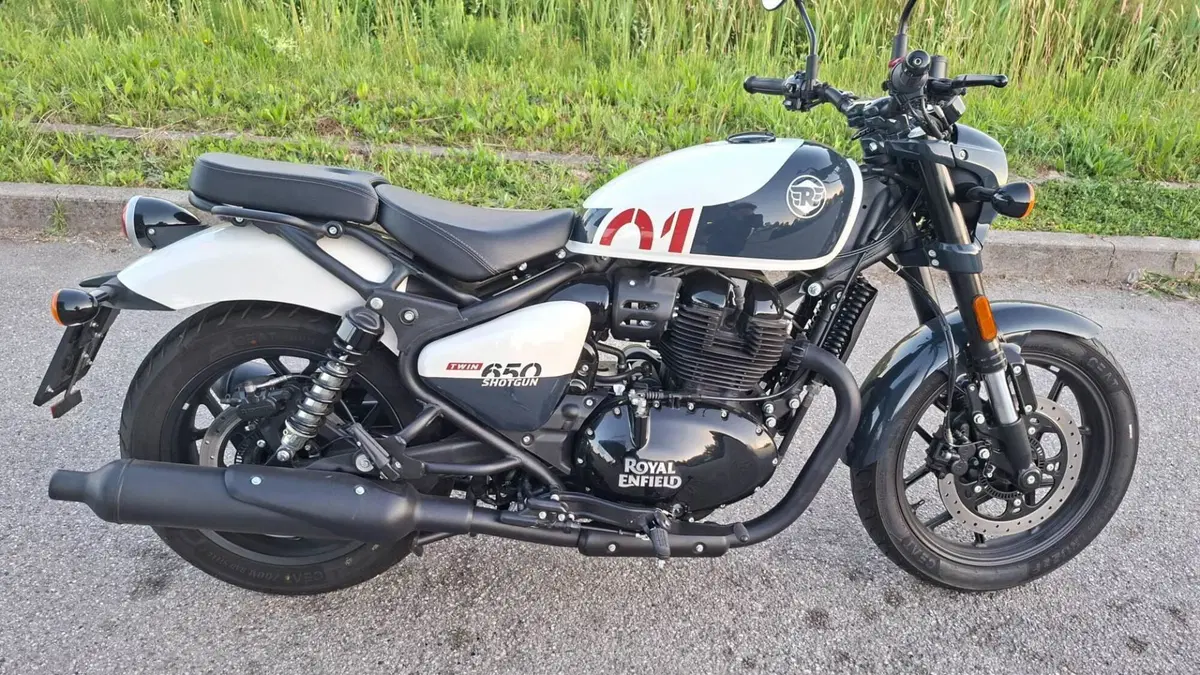 Royal Enfield Shotgun 650 (2024 - 26) (2)