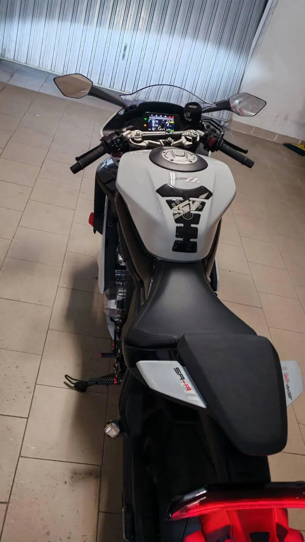 CFMOTO 675SR-R (2025 - 26) (5)