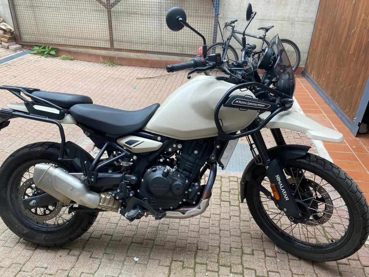 Royal Enfield Himalayan 450 (2024 - 26) (9)