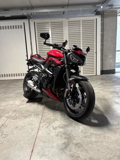 Triumph Street Triple 765 RS (2023 - 26) usata