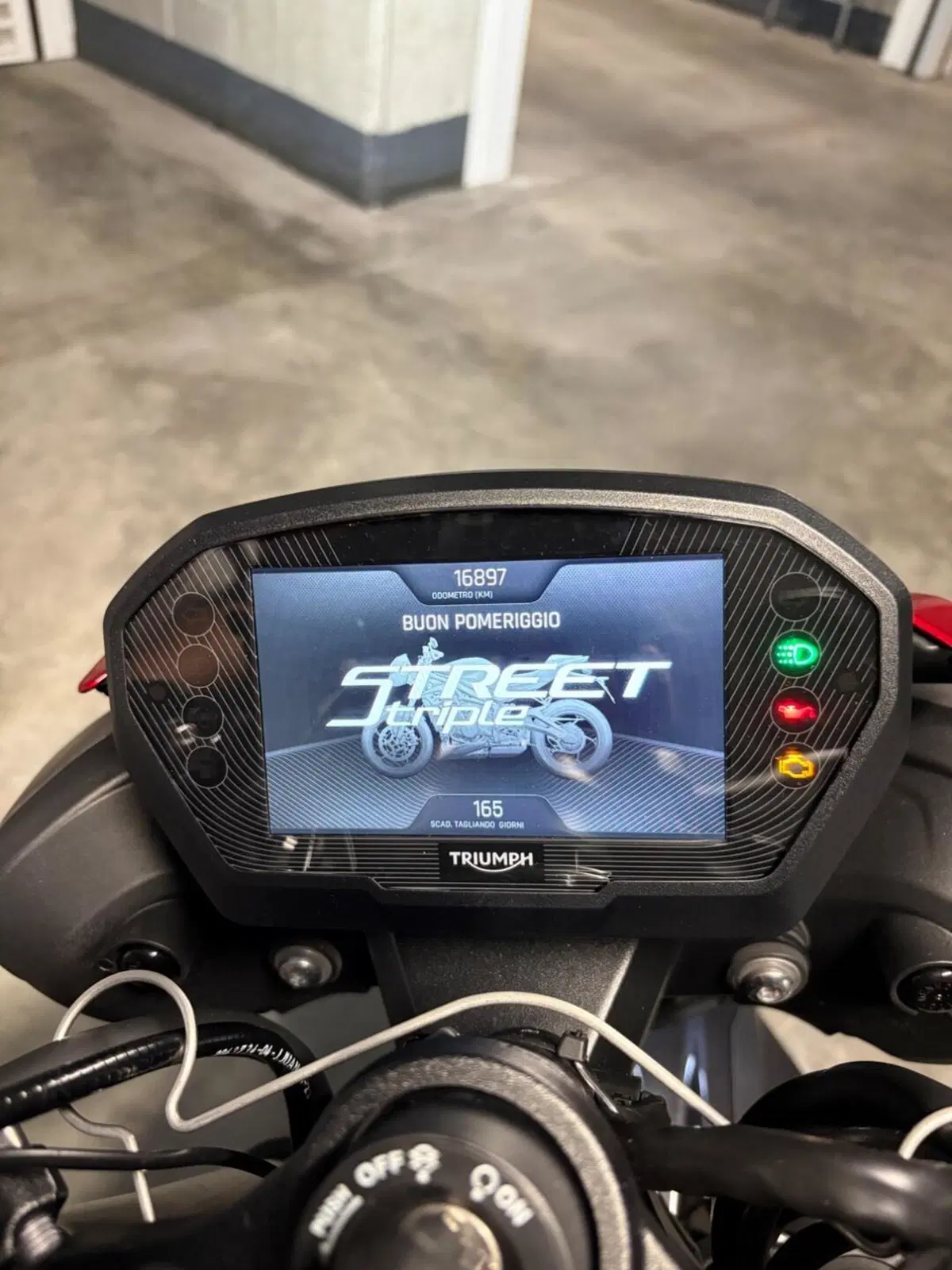 Triumph Street Triple 765 RS (2023 - 26) (4)