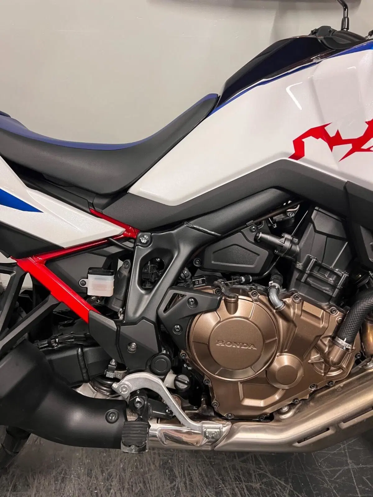 Honda Africa Twin CRF 1100L (2024 - 26) (6)