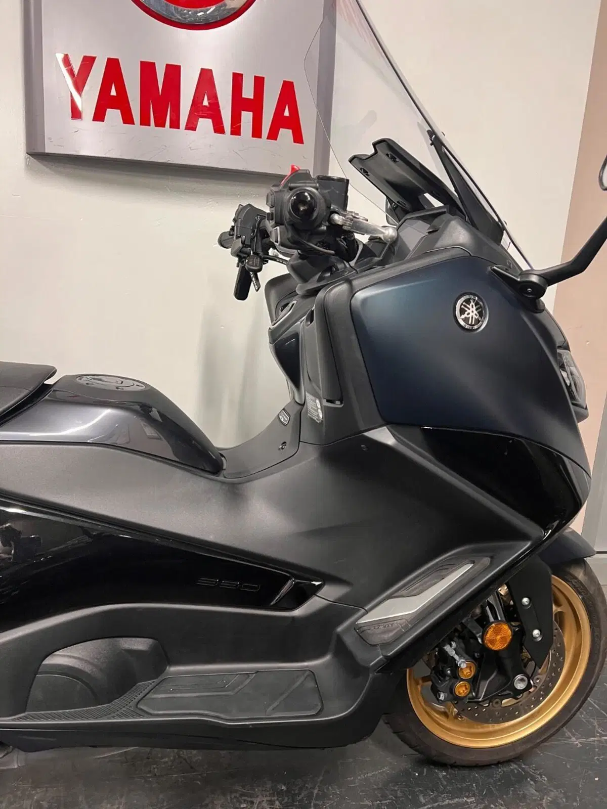 Yamaha T-Max 560 Tech Max (2022 - 24) (6)
