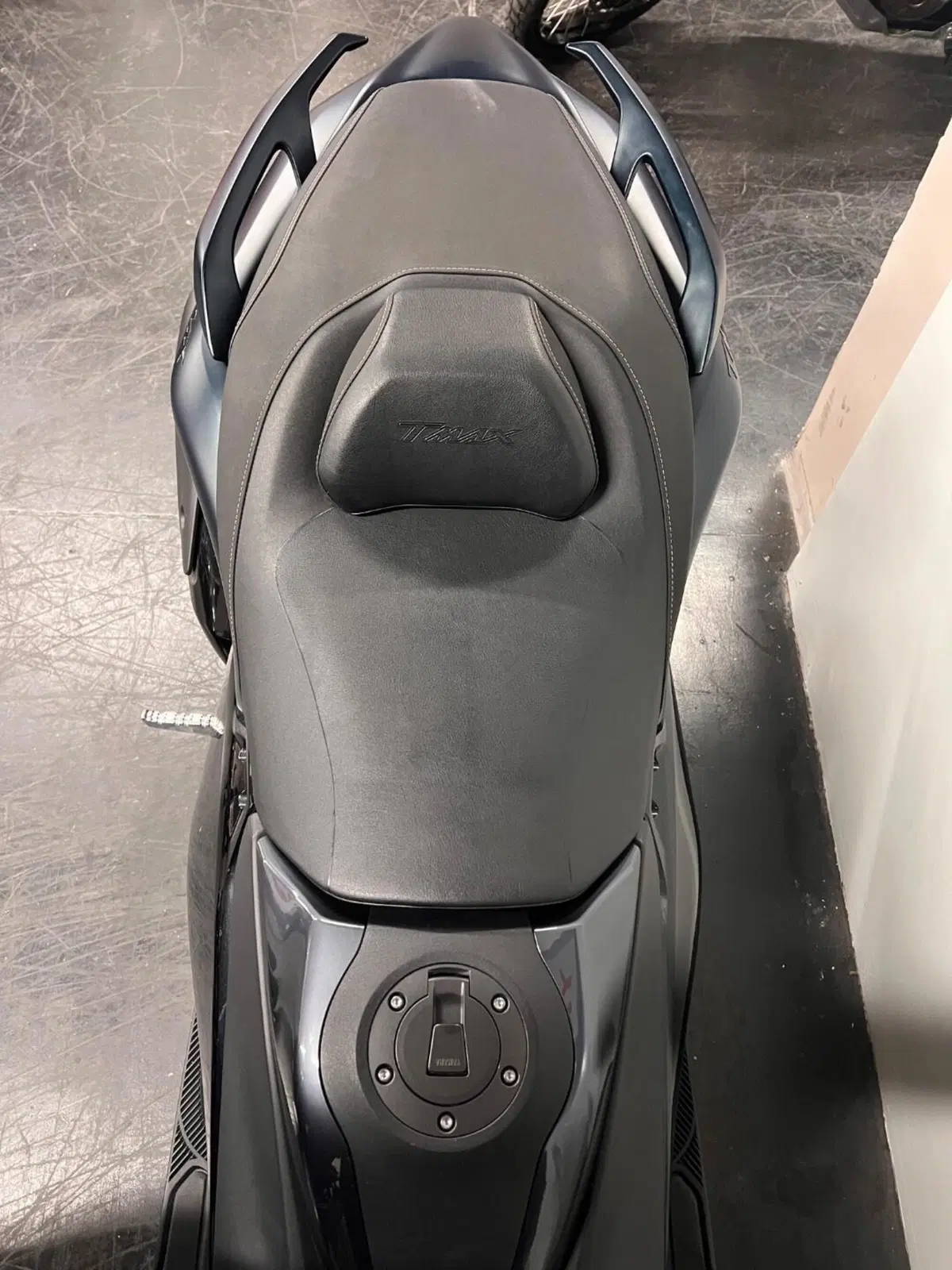 Yamaha T-Max 560 Tech Max (2022 - 24) (7)