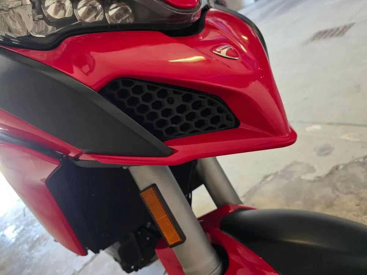Ducati Multistrada 1200 S (2015 - 17) (8)