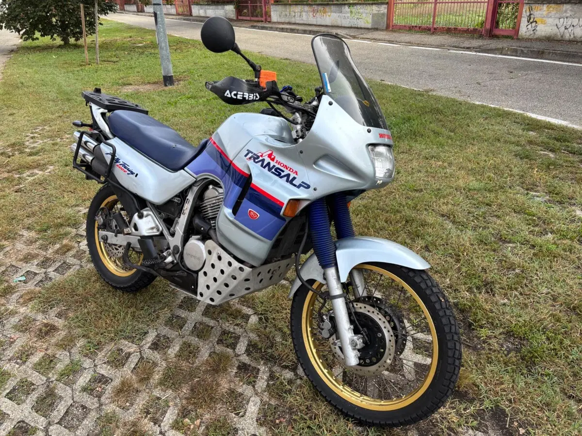 Honda Transalp XL 600V (1997 - 99) (4)