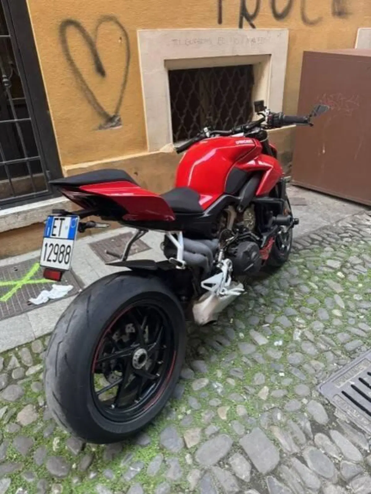 Ducati Streetfighter V4 1100 (2020) (6)