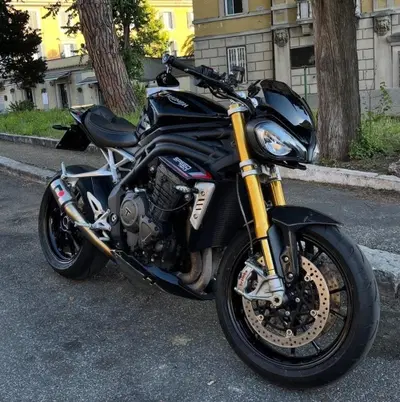 Triumph Speed Triple 1200 RS (2021 - 24) usata