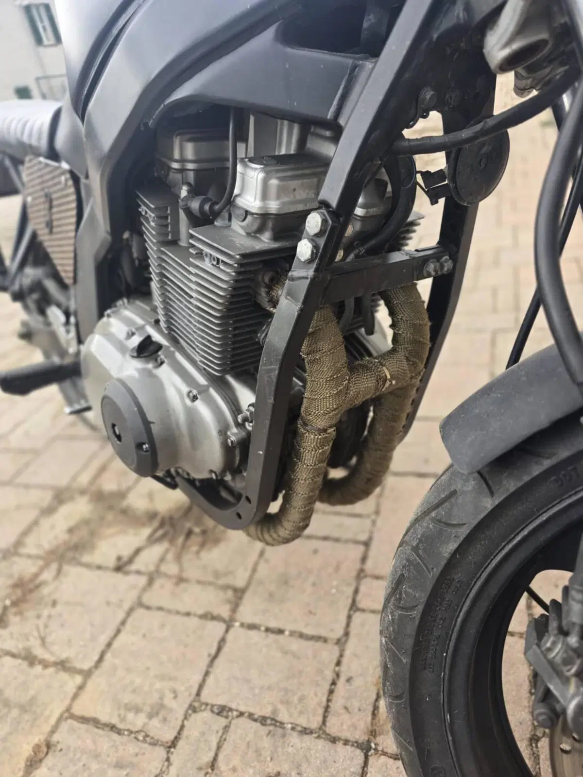 Suzuki GS 500 (2001 - 06) (8)