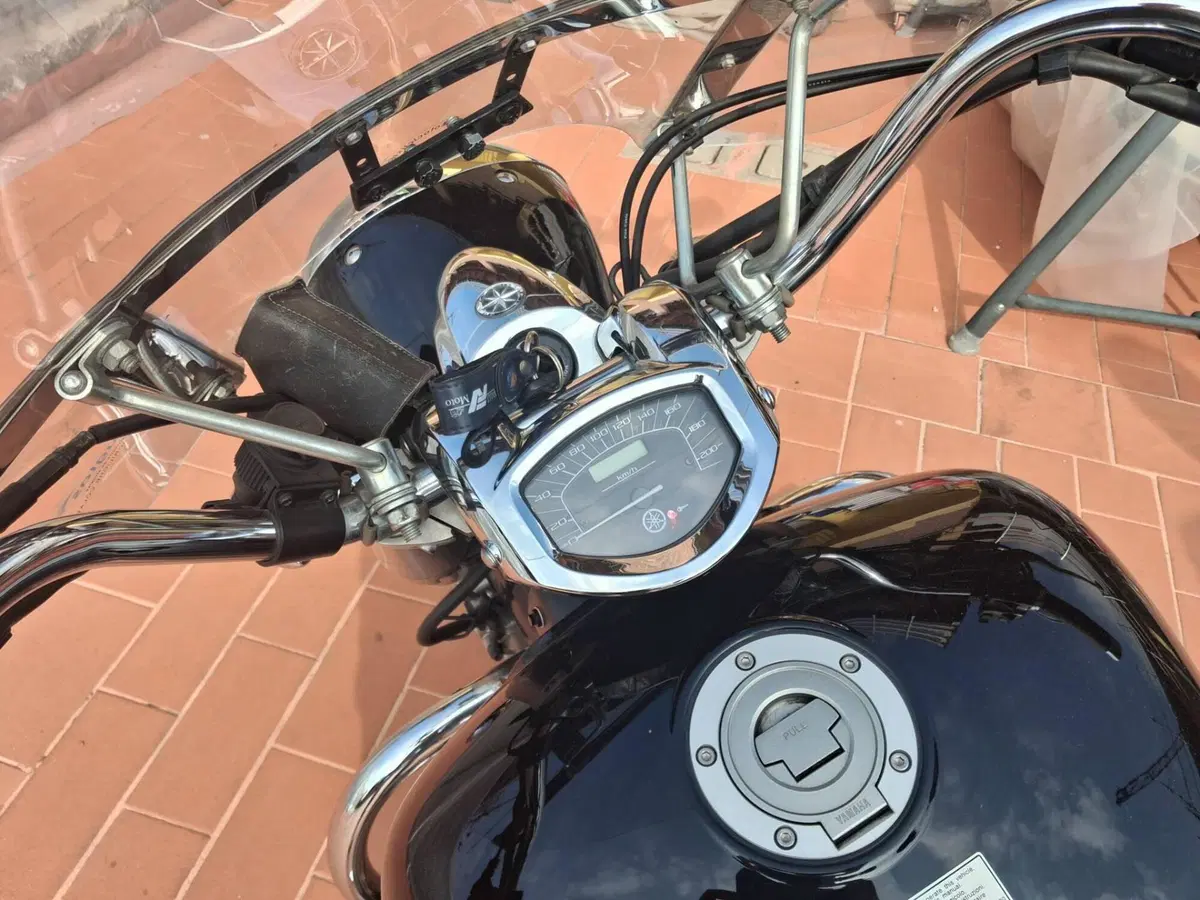 Yamaha XVS 1300 Midnight Star (2006 - 16) (4)