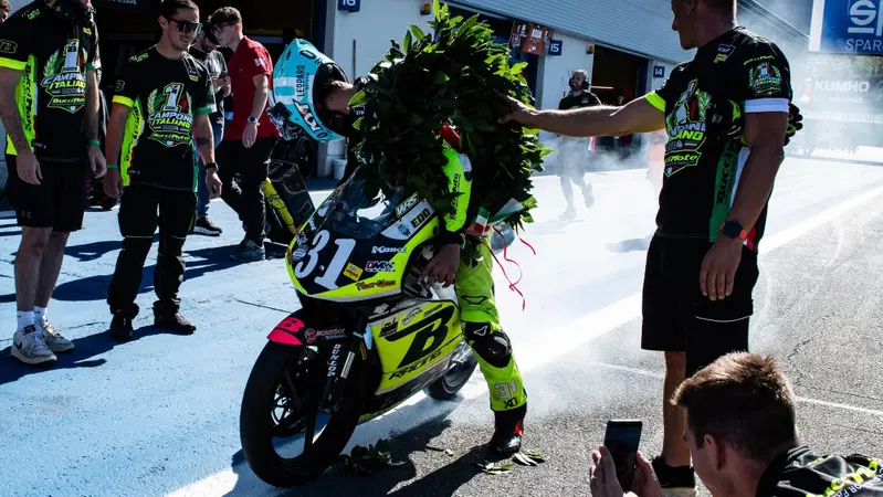 Dunlop CIV 2026, Vallelunga: Edoardo Savino Campione Italiano Moto4! Ecco i risultati [GALLERY]