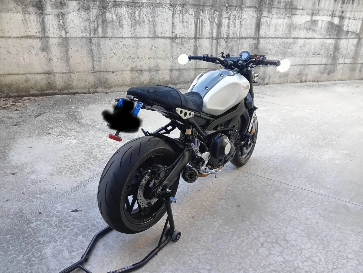 Yamaha XSR 900 ABS (2016 - 20) (8)