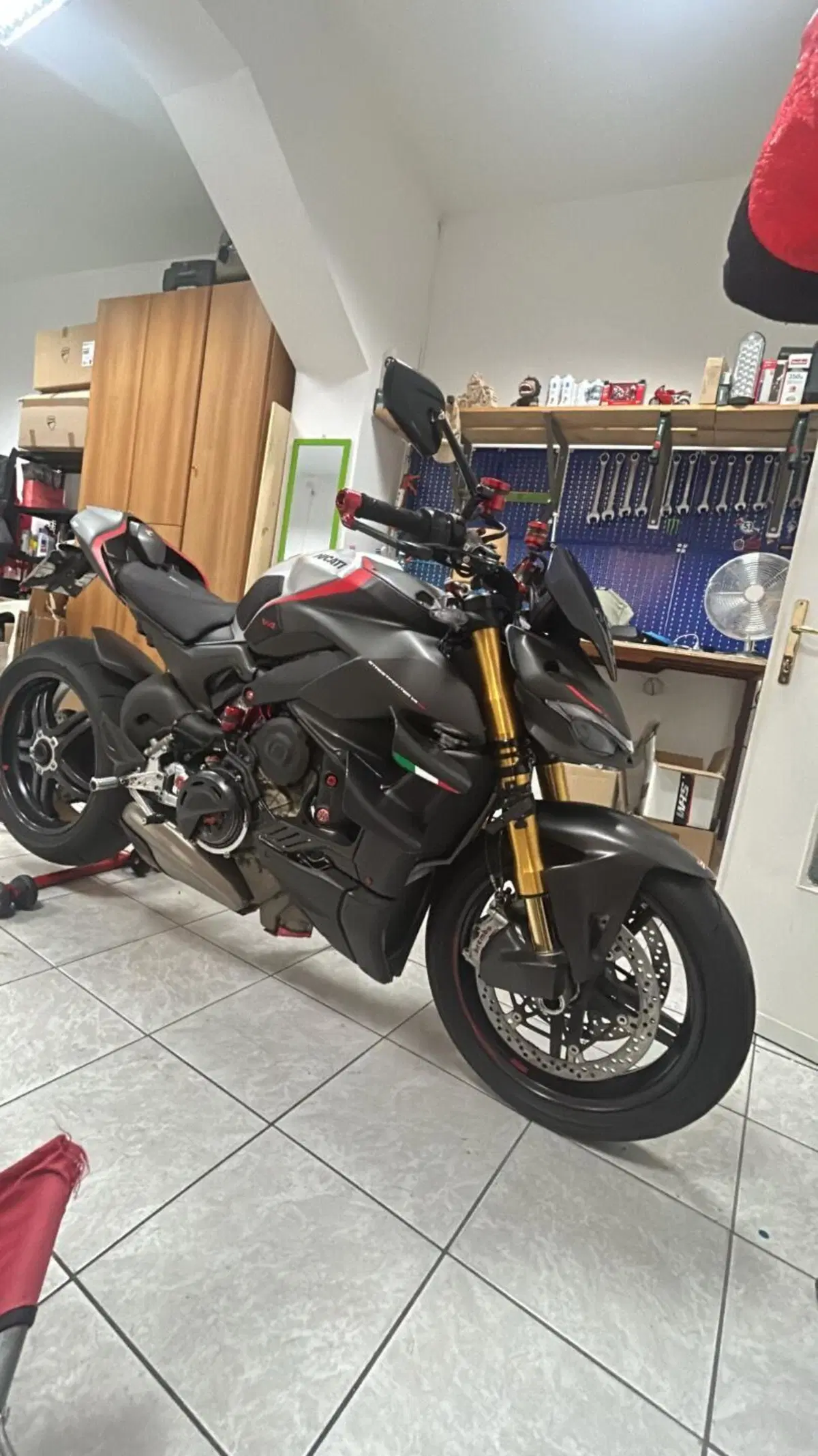 Ducati Streetfighter V4 1100 SP (2022) (5)