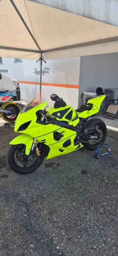 Suzuki GSX R 600 (2004 - 05) usata