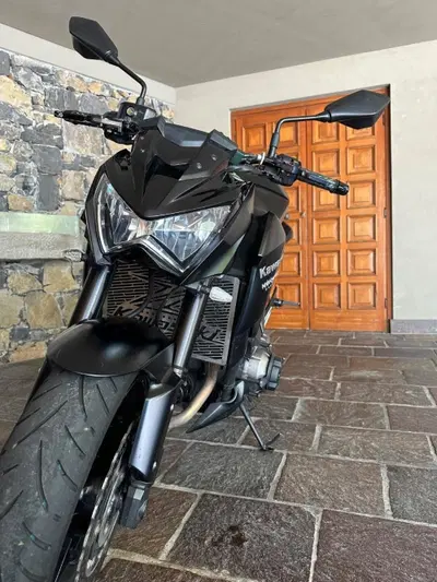Kawasaki Z 800 ABS (2012 - 16) usata