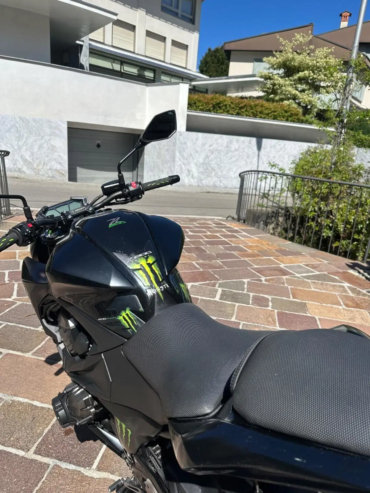 Kawasaki Z 800 ABS (2012 - 16) (8)