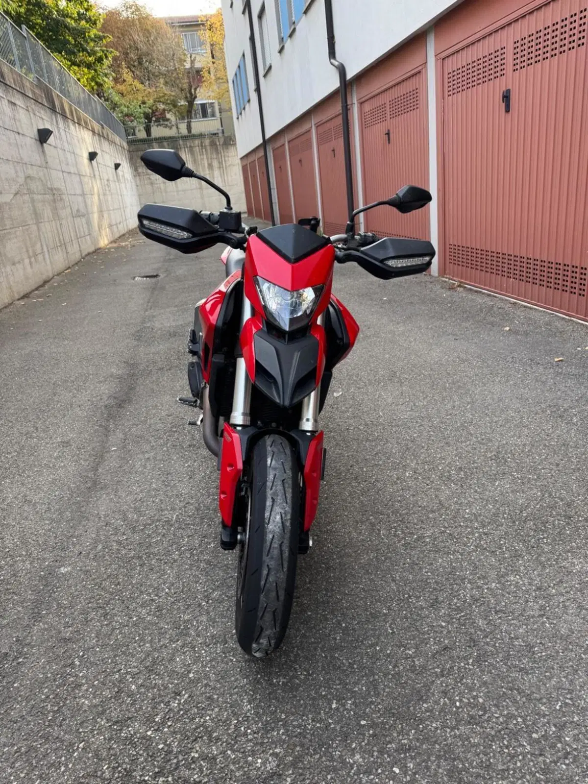 Ducati Hypermotard 939 (2016 - 18) (4)