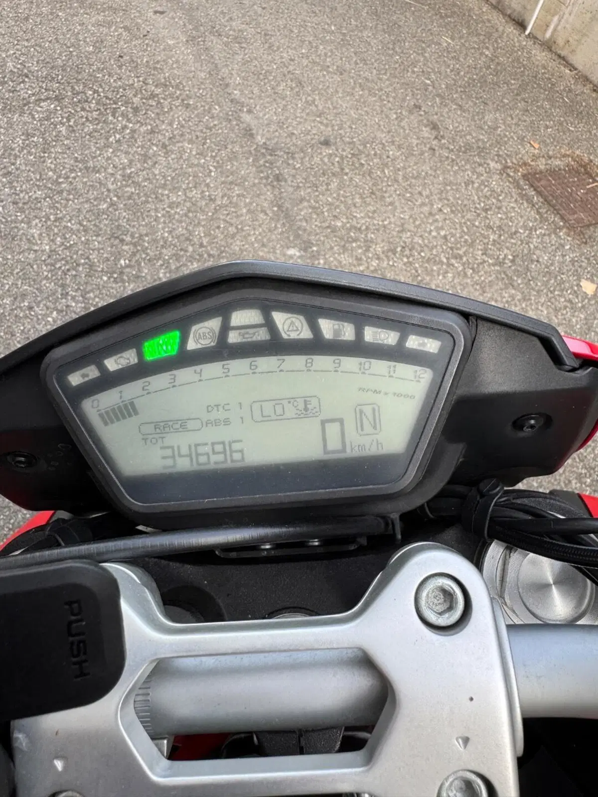 Ducati Hypermotard 939 (2016 - 18) (5)