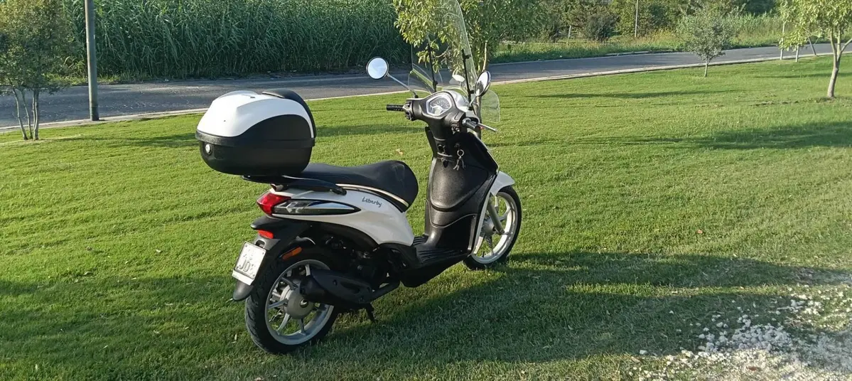 Piaggio Liberty S 50 4T (2020) (3)