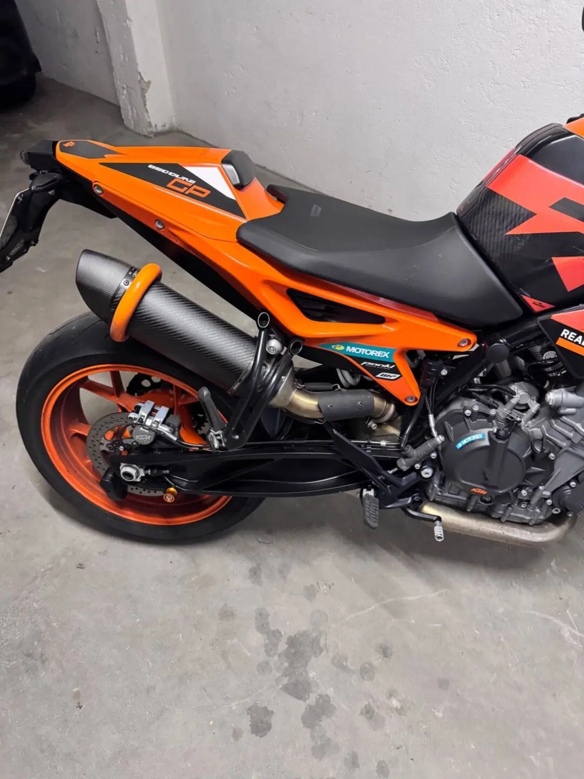 KTM 890 Duke GP (2022 - 23) (8)