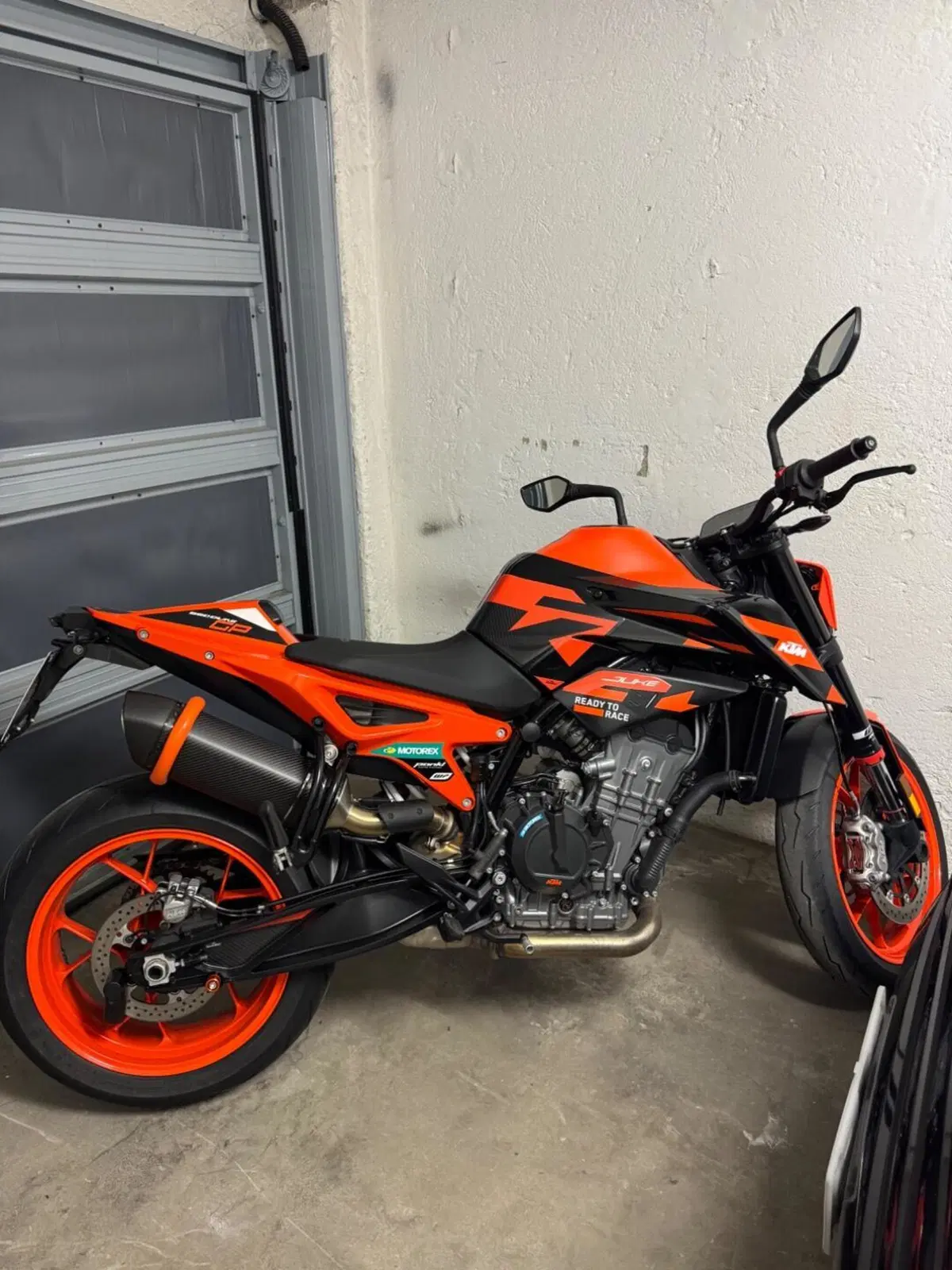 KTM 890 Duke GP (2022 - 23) (2)