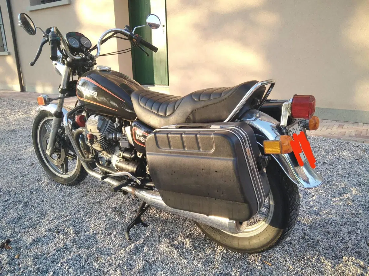 Moto Guzzi v 65 c