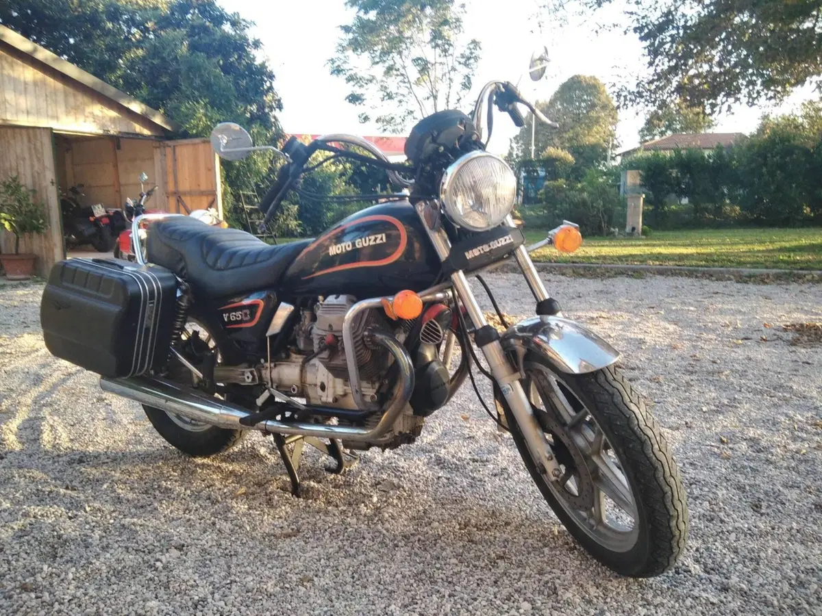 Moto Guzzi v 65 c (2)
