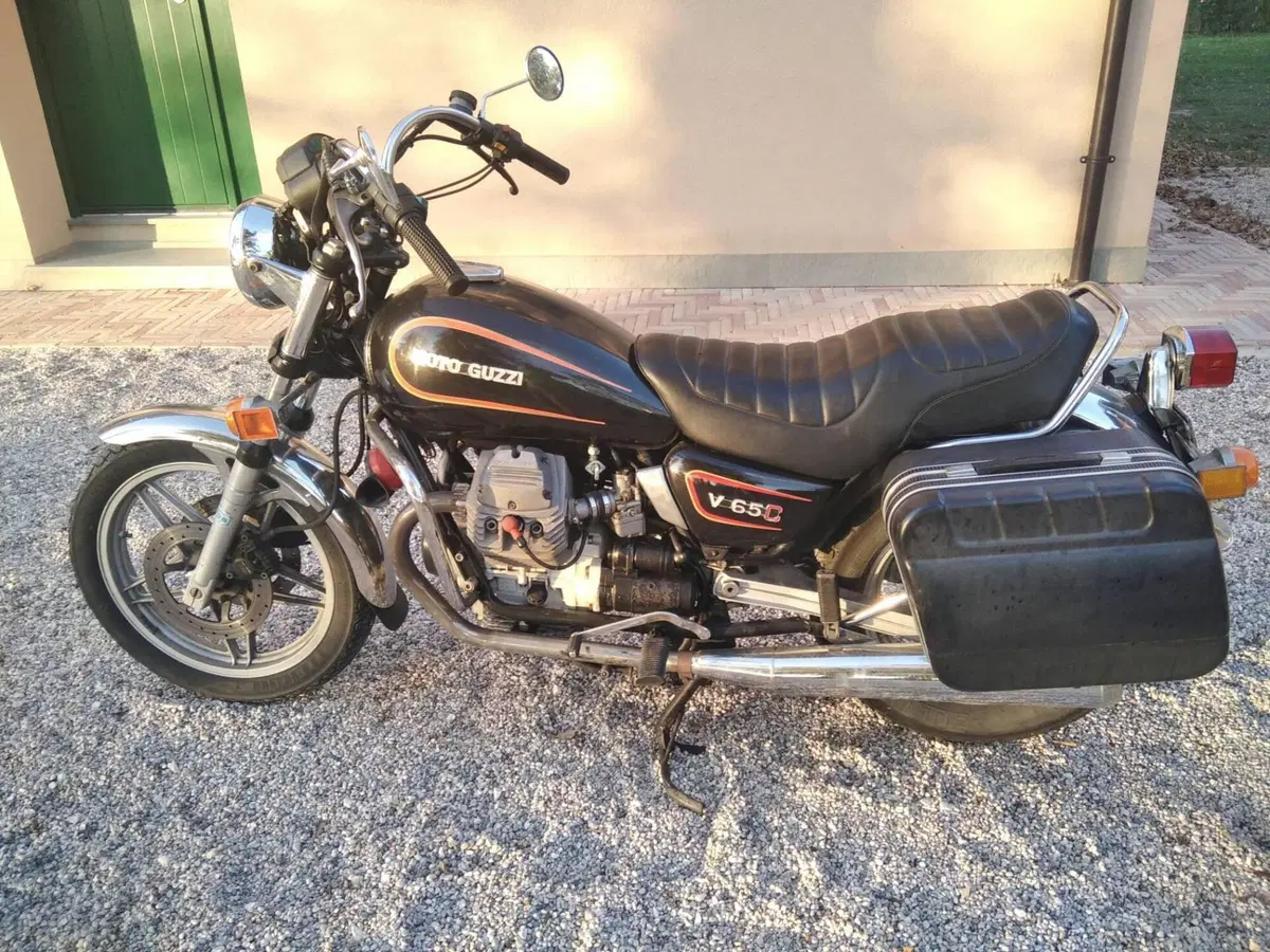 Moto Guzzi v 65 c (5)