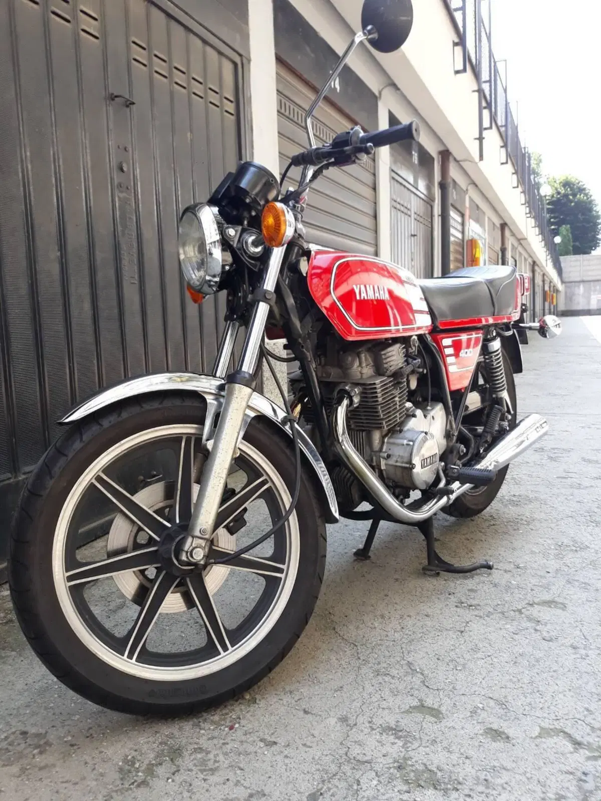 Yamaha XS400