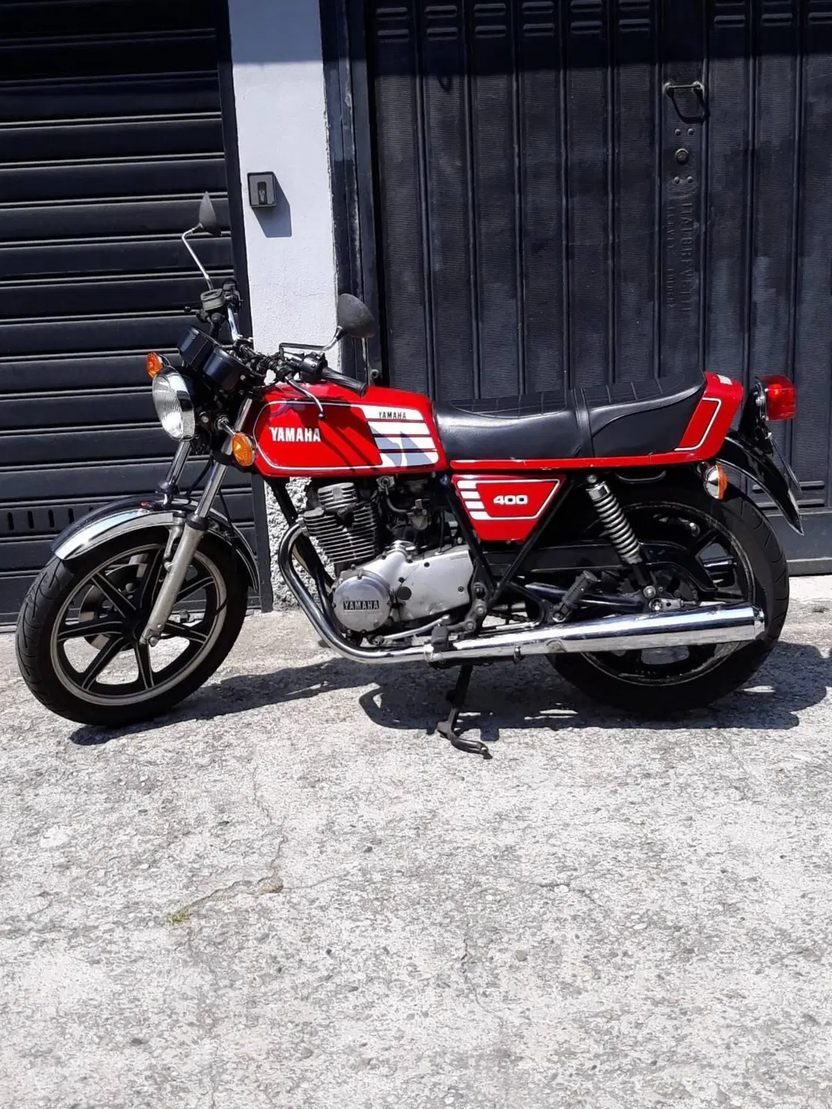 Yamaha XS400 (4)