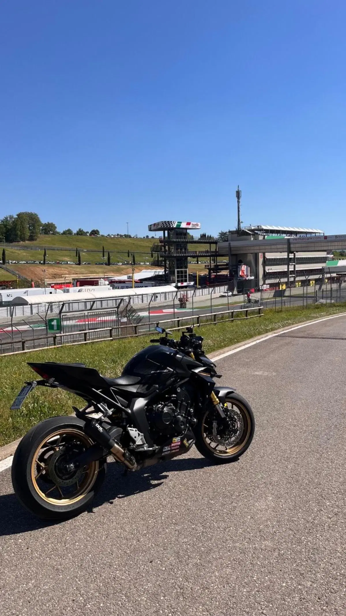 Honda CB 1000 Hornet SP (2025 - 26) (5)