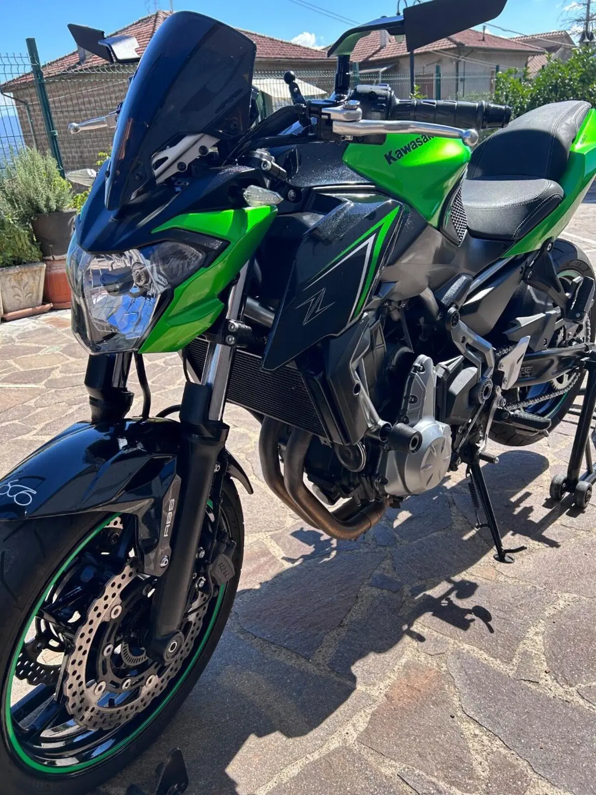 Kawasaki Z 650 (2017 - 19) (2)