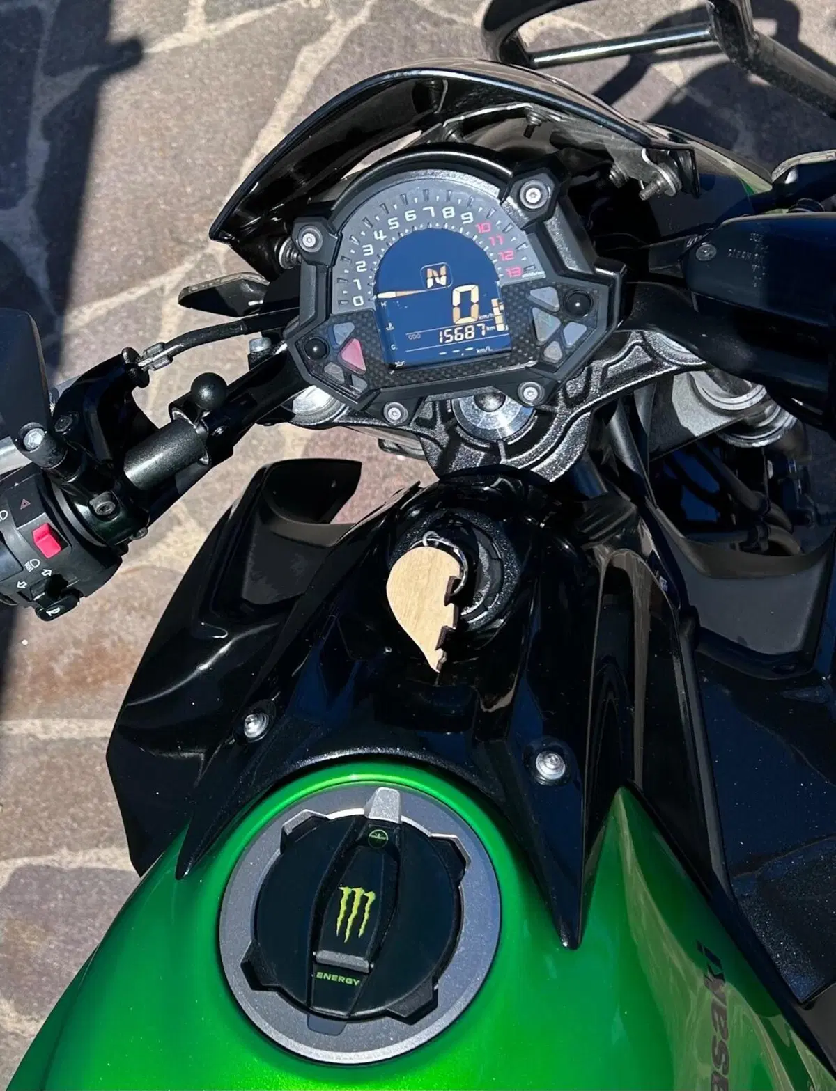 Kawasaki Z 650 (2017 - 19) (8)