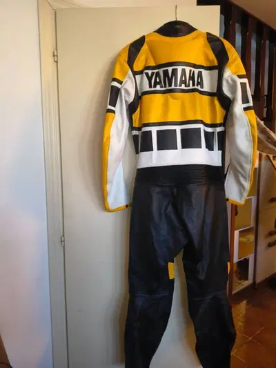 Tuta in pelle Yamaha
