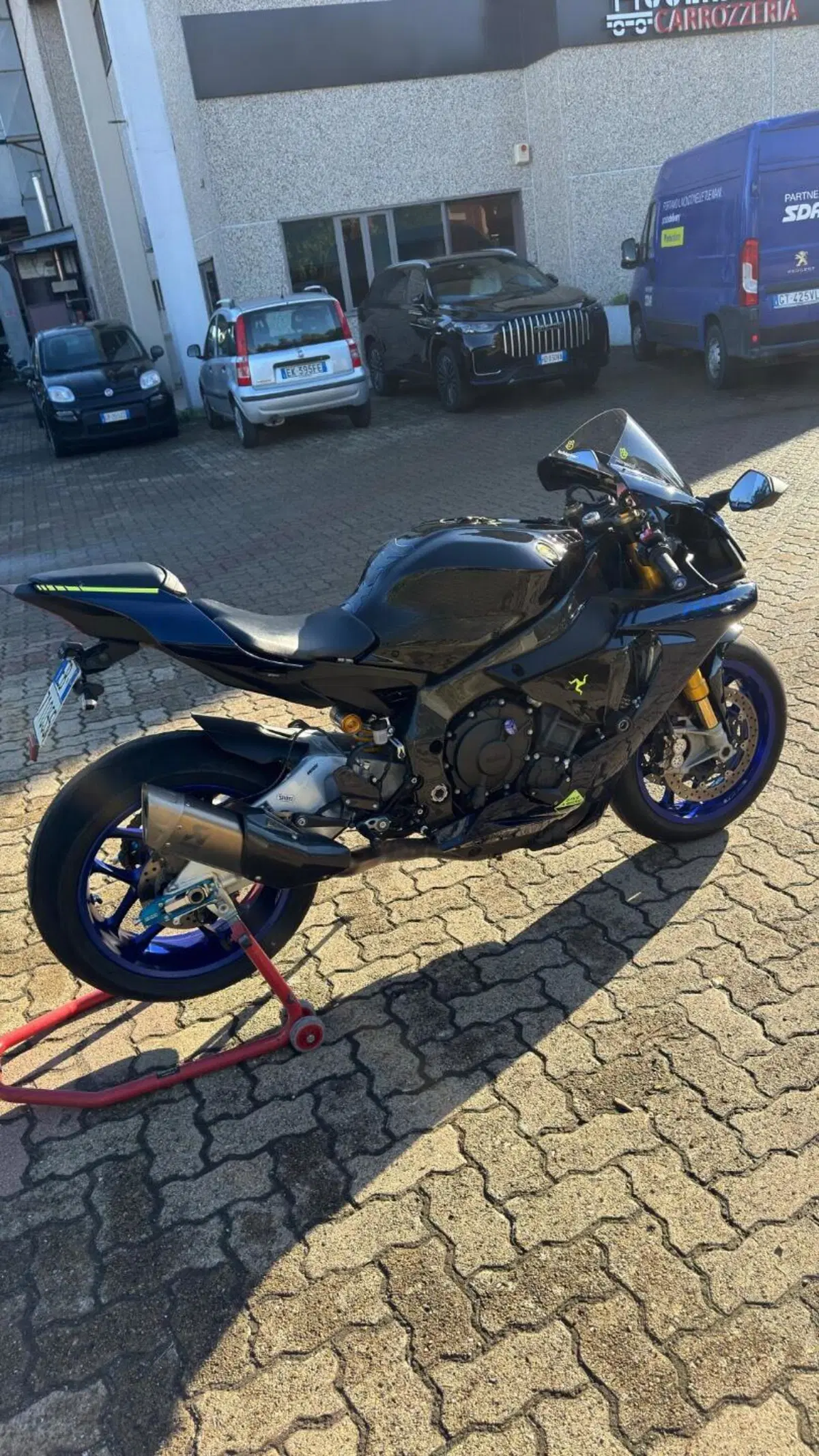 Yamaha YZF R1 M (2017 - 19) (2)